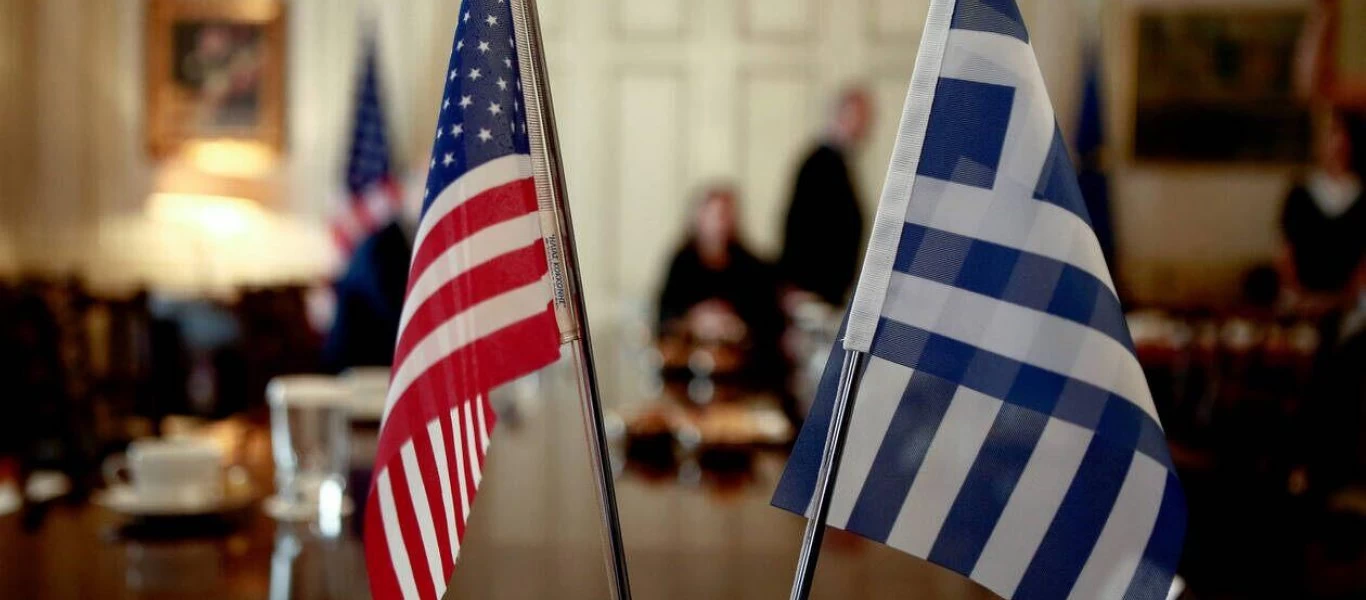 Handelsblatt: «Οι ΗΠΑ ενισχύουν τη στρατιωτική παρουσία τους στην Ελλάδα»